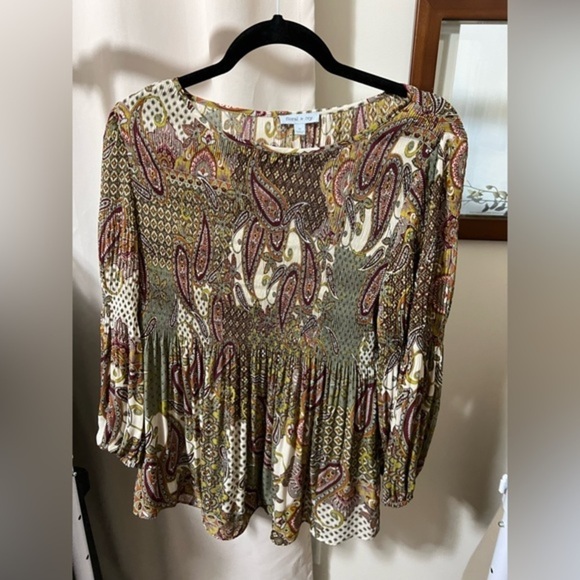 Floral & Ivy Top, Medium - Picture 2 of 12